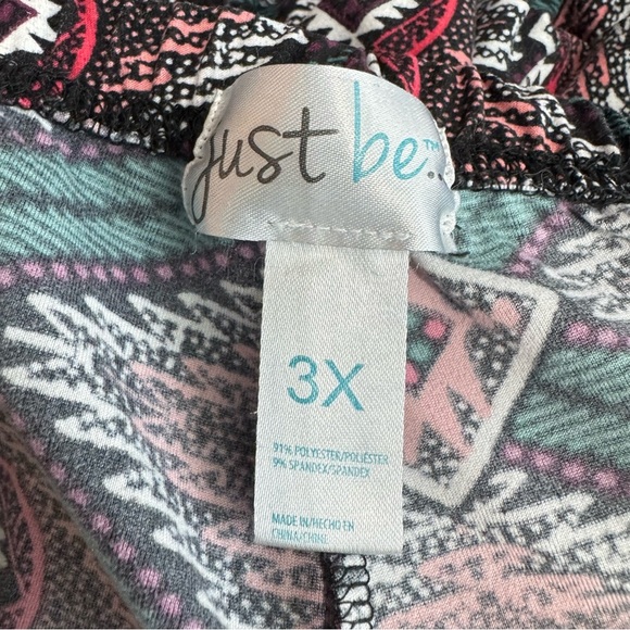 Just Be Soft Southwest Aztec Geometric Design Leggings - Picture 5 of 6